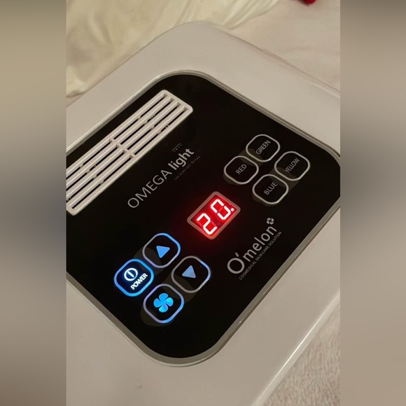 SOLD - Omega led skin lamp OBO - Picture 3 of 4